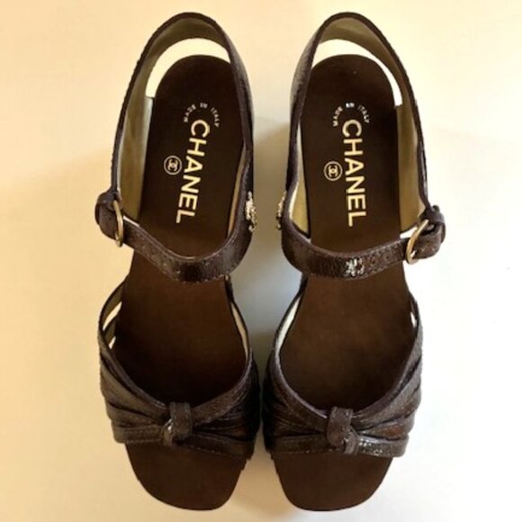 CHANEL Dark Brown Leather Platform Clog Sandals | 2.75” Heel | Size 39 - Picture 6 of 15